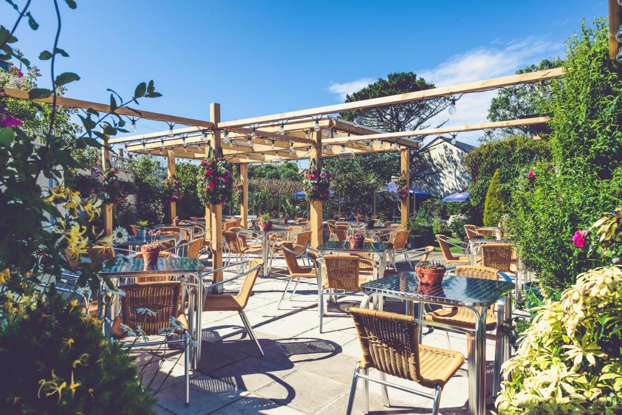 The Commercial Guest house 4*